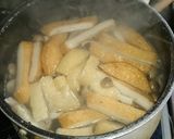 豆苗と揚げ天のお味噌汁作り方2写真