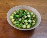 おくらと塩昆布の白だし漬け作り方4写真