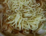 鶏肉とキャベツ入り中華蒸し麺鍋作り方9写真