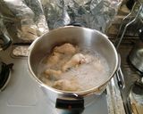 ★鶏の手羽元で＊肉じゃが＊作りましたよ♪作り方1写真