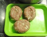 残りハヤシで☆煮込みチーズバーグ♪作り方4写真