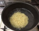 【インスタントラーメン】ピザそば作り方5写真