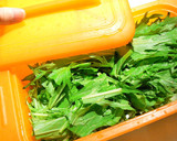 電子レンジで★水菜と揚げの煮びたし作り方3写真