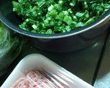 大根の葉でカレーマヨそぼろ作り方1写真