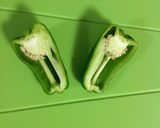 ⭐️離乳食⭐️ピーマンの皮むき作り方1写真