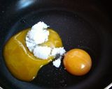 簡単♪黄身の卵ジャム 作り方1写真