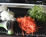 簡単！竹輪に捕まった野菜サラダ♬作り方1写真