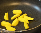 栗じゃがいもと豚肉の味噌マヨ炒め作り方4写真