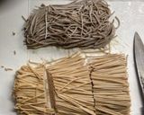 お蕎麦のベーコンサラダ♬作り方1写真