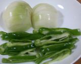 豚ヒレ肉＋野菜炒めで焼き肉ふうに☆作り方2写真