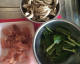 厚切豚肉とピーマンキノコのマヨカレー炒め作り方1写真