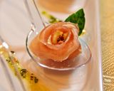 華やか生ハムと薔薇ジュレの前菜♡記念日に作り方11写真
