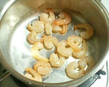 春雨とエビと水菜のさっぱりスープ作り方1写真
