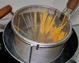 まこもたけとチキンのトマトパスタ作り方2写真