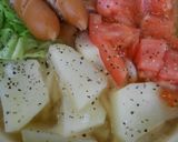 キャベツとトマト入りコンソメ煮込みうどん作り方10写真