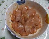 簡単☆鶏むね肉のはちみつ味噌マヨ炒め♪作り方2写真