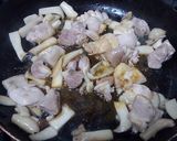 鶏肉とエリンギのバター醤油炒め作り方4写真