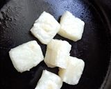 余ったお餅救済★餅チーズおかかべ−コン♪作り方1写真