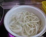 とろろ昆布と天かす月見うどん作り方1写真