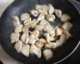 鶏ムネ肉と厚揚げの味噌炒め(^_^)作り方4写真