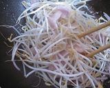 もやしベーコン炒め卵入り作り方2写真