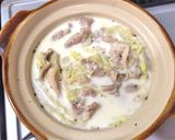 簡単お手軽♪豚こまと白菜のクリーム小鍋作り方3写真
