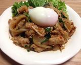 野菜たっぷり豚キムチ~温泉たまごのせ~作り方4写真