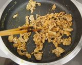 簡単！カレー風味♡豚肉のニラ玉もやし炒め作り方3写真