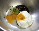 カレー風味のヨーグルトパクチーソース作り方2写真