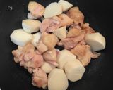ほっこり＊里芋と鶏もも肉の煮物作り方3写真