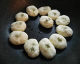 混ぜて焼くだけ★簡単じゃがチーズもち作り方4写真
