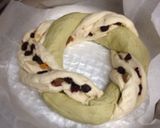 2色のリースパン作り方4写真