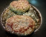 きのこたっぷり！ビッグな煮込みハンバーグ作り方7写真