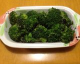ブロッコリーの胡麻和えチーズ焼き♪作り方1写真