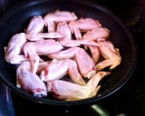 簡単麺つゆで 手羽先と椎茸の和風煮物作り方1写真