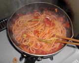 カニ缶で作るアスパラ・トマトのバスタ作り方5写真