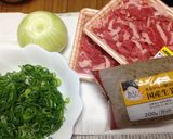 meiko風 たっぷりネギ玉牛丼作り方1写真