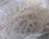 ☆生ハムチーズ♪蓮根のはさみ揚げ☆作り方2写真