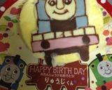 お誕生日・ホワイトデーに★トーマスケーキ作り方11写真