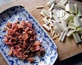 バターが決め手!塩鮭変身コクうまパスタ作り方2写真