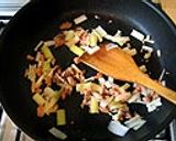 バターが決め手!塩鮭変身コクうまパスタ作り方6写真