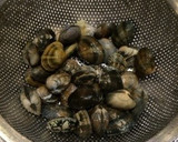 台湾風？あさりとニラの炒めもの作り方1写真