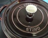 staubで作る☆ふっくら黒豆☆作り方2写真