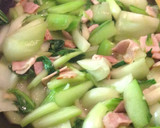 ちんげん菜とベーコンの塩麹炒め♪作り方3写真