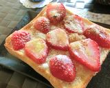 息子ｸﾝの好きな　いちごトースト作り方5写真