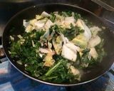 白菜と春菊の炒め物作り方1写真