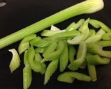 セロリと柿のサラダ作り方1写真