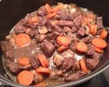煮込むだけ！簡単ビーフブルギニョン作り方6写真