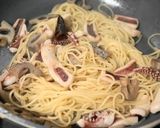 イカと蓮根のアンチョビパスタ作り方5写真