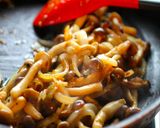 しめじとタマネギのカレー味噌作り方4写真